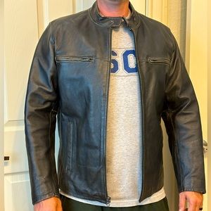 Men’s genuine leather jacket